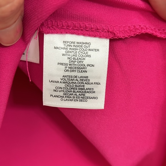 Fuchsia pink Anne Klein top - Picture 3 of 5